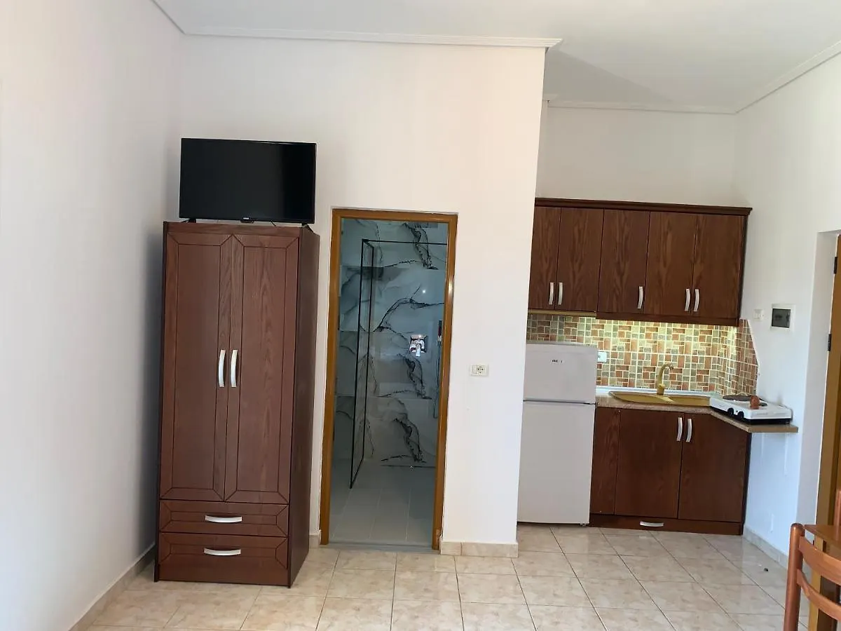 Vila Elite Ksamil 0*,  Albanien